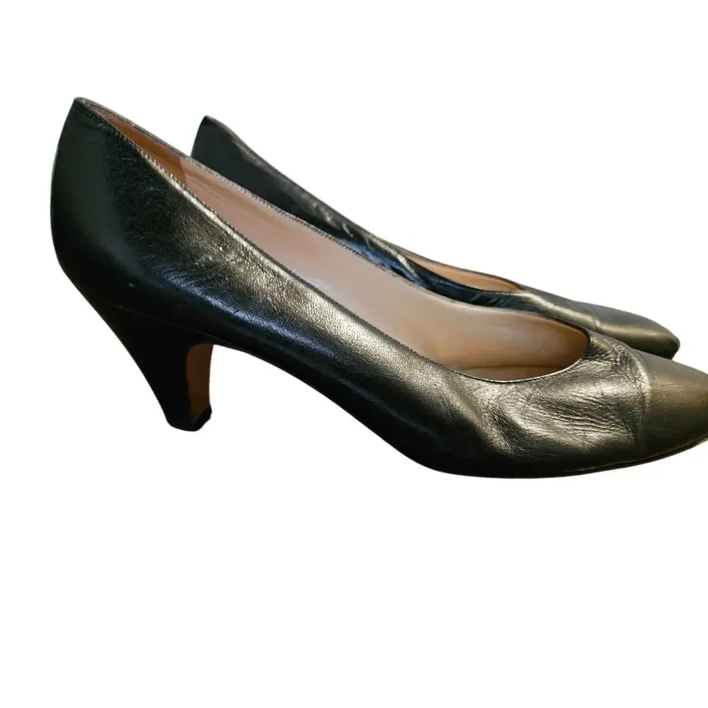 Vintage Ferragamo Classic Black Leather Mid Heel Pumps Size 9.5 D